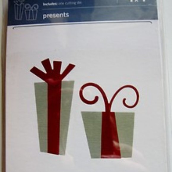 Quickutz We R Memory Keepers 4x4 inches Christmas dies bundle - Picture 3 of 16